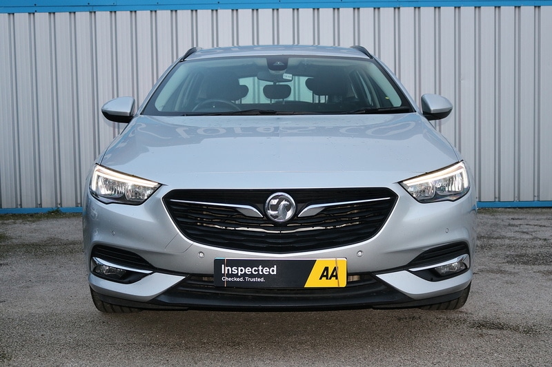 Used Vauxhall Insignia 2018 for sale - 76821320: Photo 2