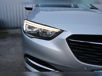 Used Vauxhall Insignia 2018 for sale - 76821320: Photo