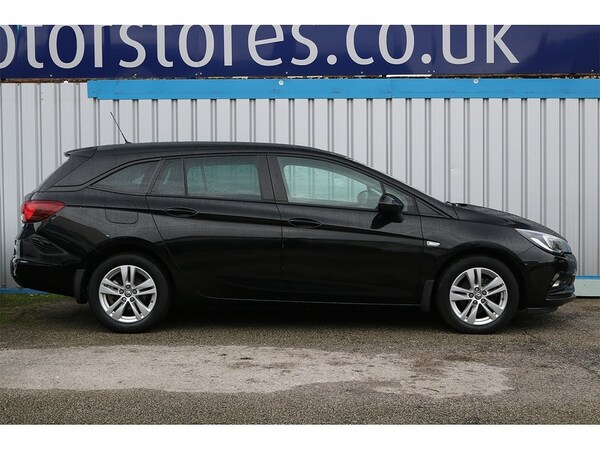 Used Vauxhall Astra for sale - 74265746: Photo 3