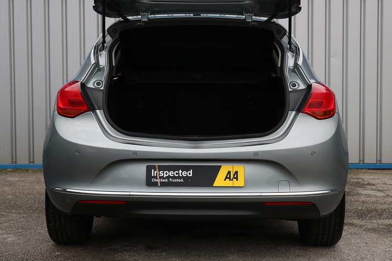 Used Vauxhall Astra 2015 for sale - 76496946: Photo 11