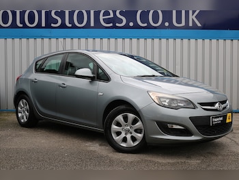 Used Vauxhall Astra 2015 for sale - 76496946: Photo