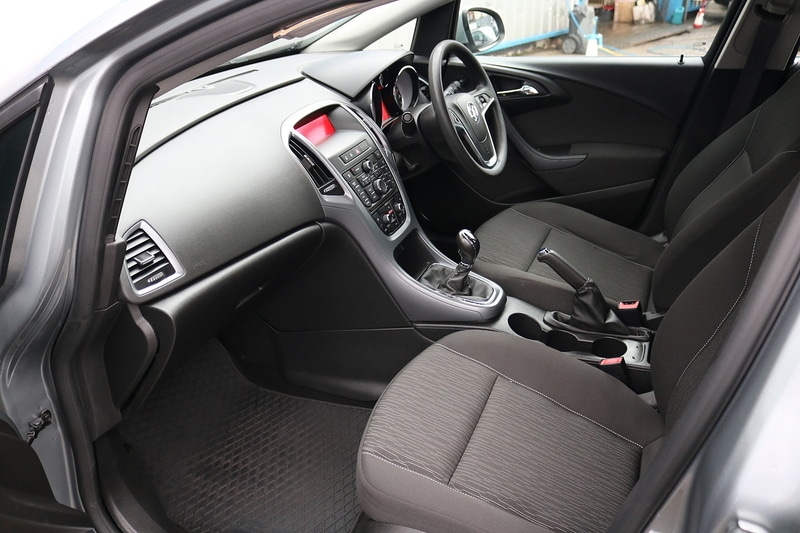 Used Vauxhall Astra 2015 for sale - 76496946: Photo 37