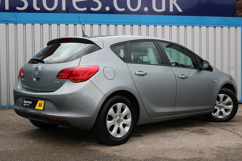 Used Vauxhall Astra 2015 for sale - 76496946: Photo 9