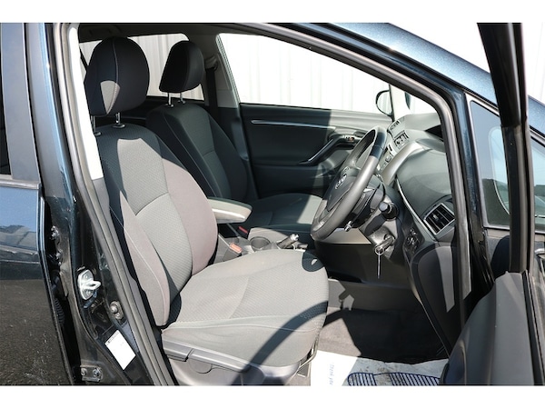 Used Toyota Verso 2013 for sale - 74265738: Photo 11