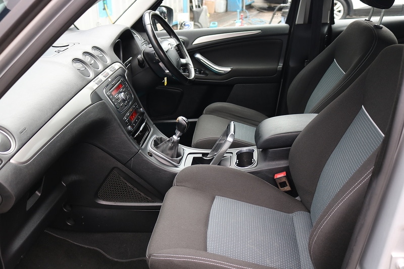 Used Ford S-Max 2013 for sale - 76536257: Photo 16