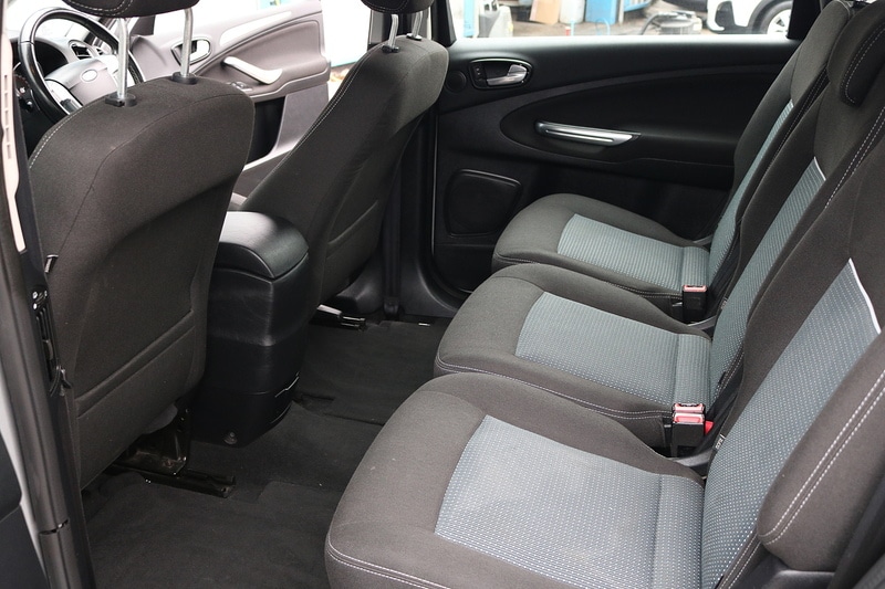 Used Ford S-Max 2013 for sale - 76536257: Photo 19