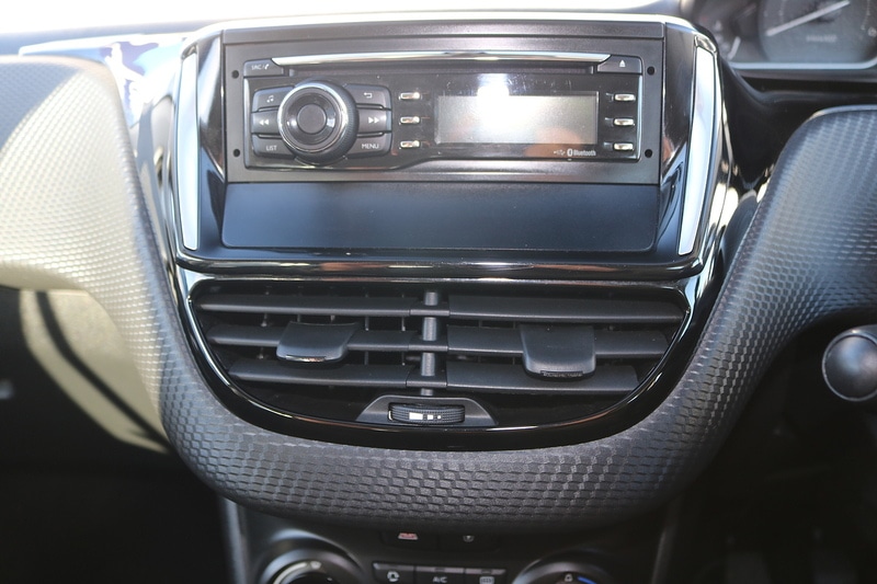 Used Peugeot 208 2016 for sale - 74265587: Photo 25