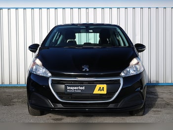 Used Peugeot 208 2016 for sale - 74265587: Photo