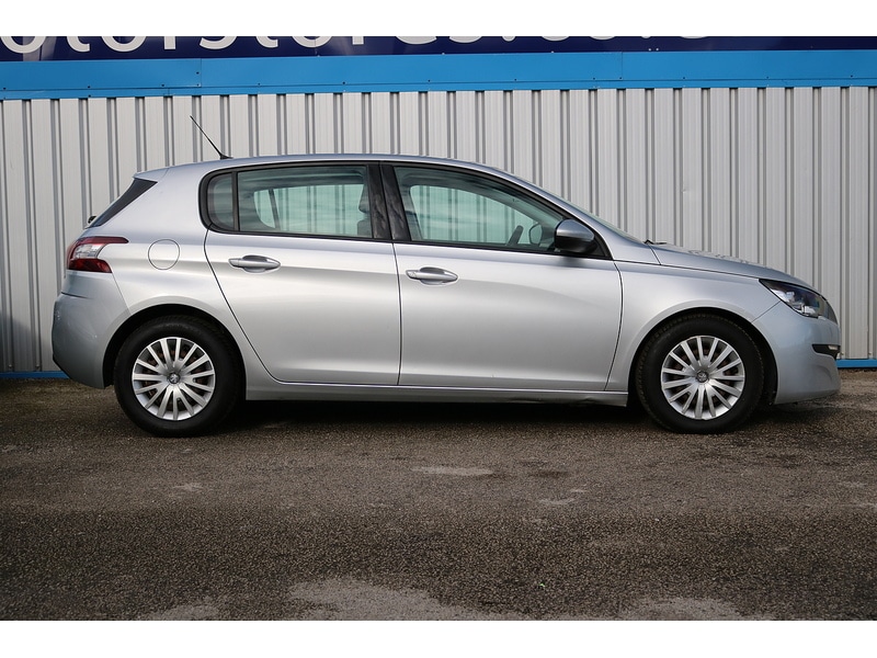 Used Peugeot 308 2015 for sale - 74265822: Photo 11