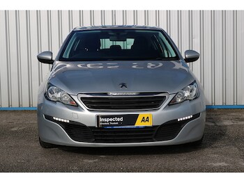 Used Peugeot 308 2015 for sale - 74265822: Photo