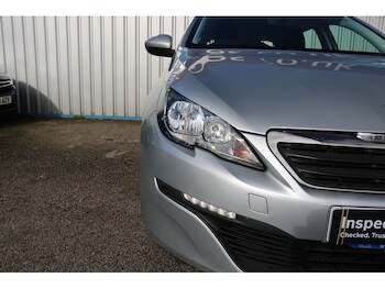 Used Peugeot 308 2015 for sale - 74265822: Photo