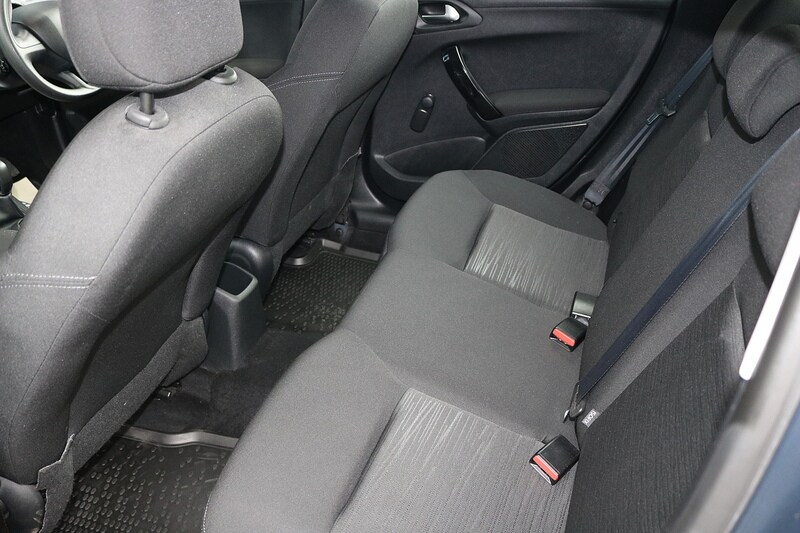 Used Peugeot 208 2018 for sale - 74265630: Photo 18