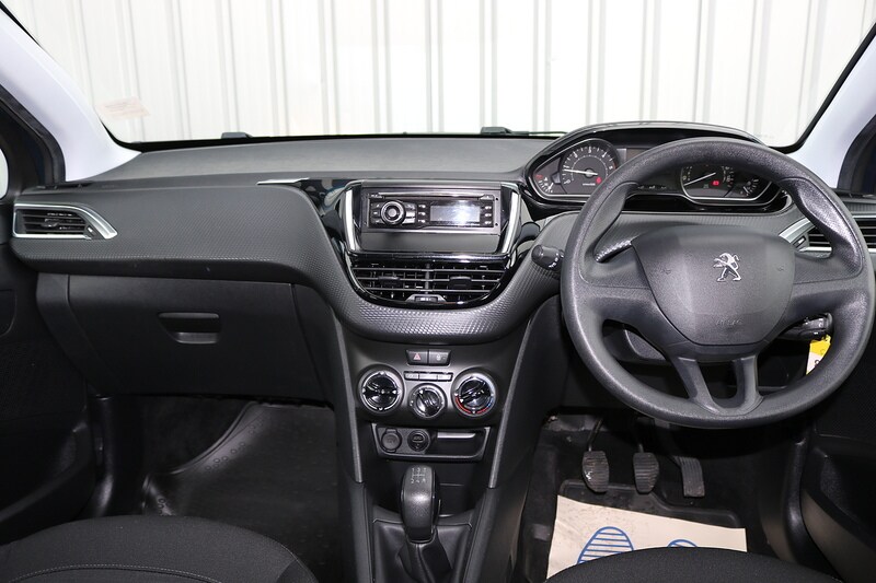 Used Peugeot 208 2018 for sale - 74265630: Photo 20