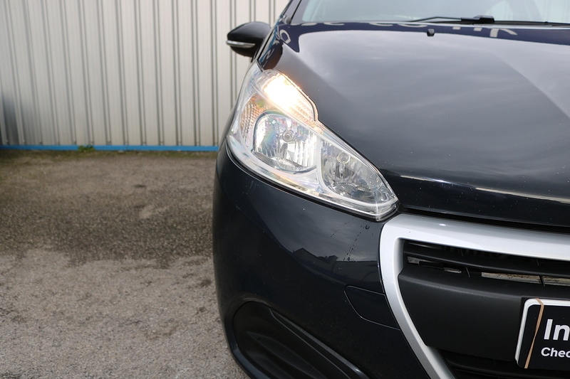 Used Peugeot 208 2018 for sale - 74265630: Photo 3