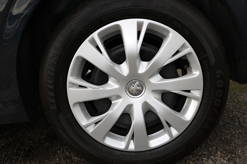 Used Peugeot 208 2018 for sale - 74265630: Photo 39