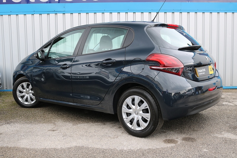 Used Peugeot 208 2018 for sale - 74265630: Photo 8