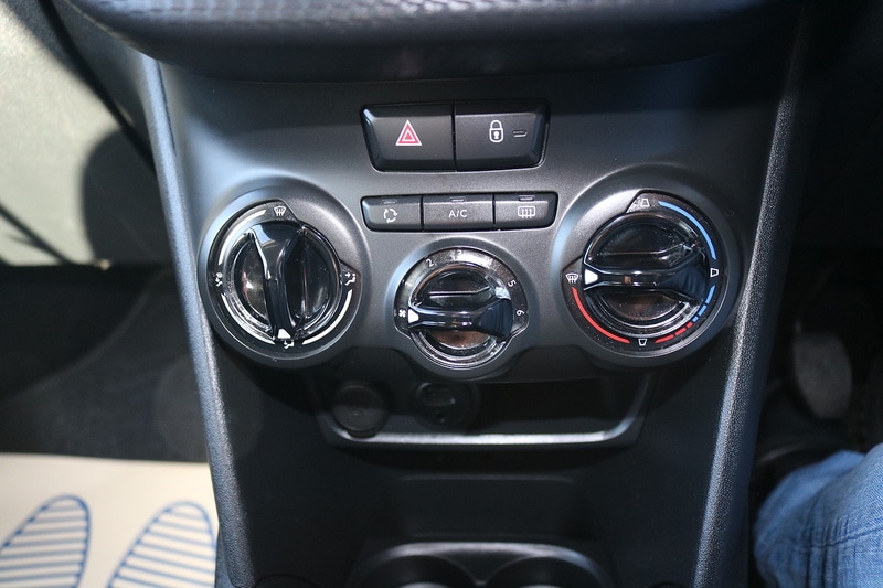 Used Peugeot 208 2015 for sale - 75427406: Photo 24