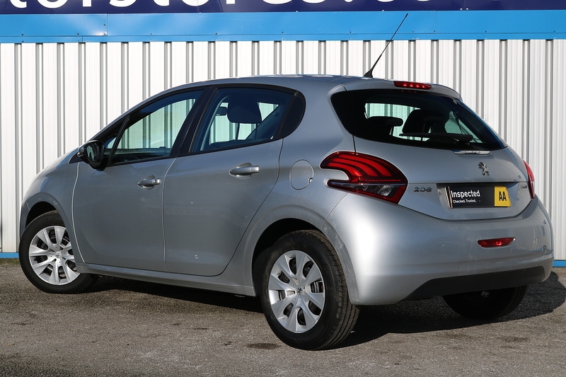 Used Peugeot 208 2015 for sale - 75427406: Photo 7