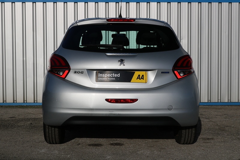 Used Peugeot 208 2015 for sale - 75427406: Photo 8