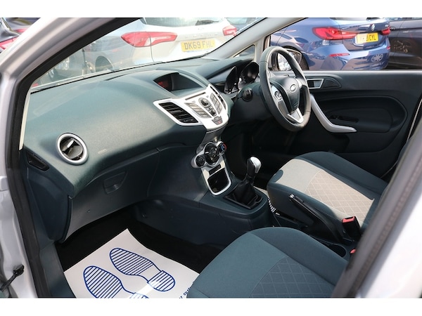 Used Ford Fiesta 2012 for sale - 74538002: Photo 16