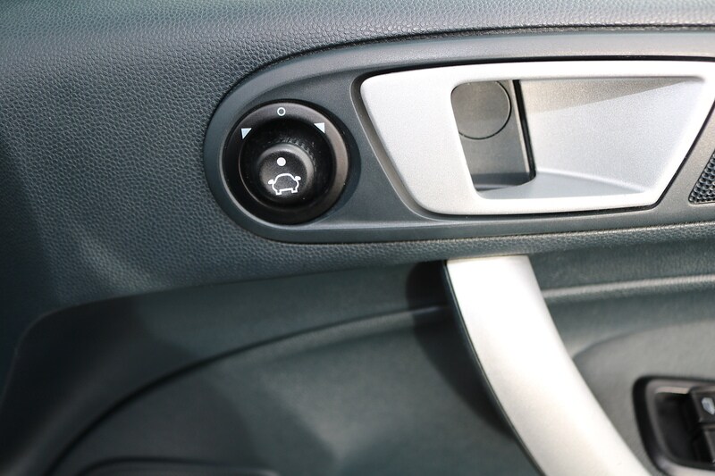 Used Ford Fiesta 2012 for sale - 74538002: Photo 30