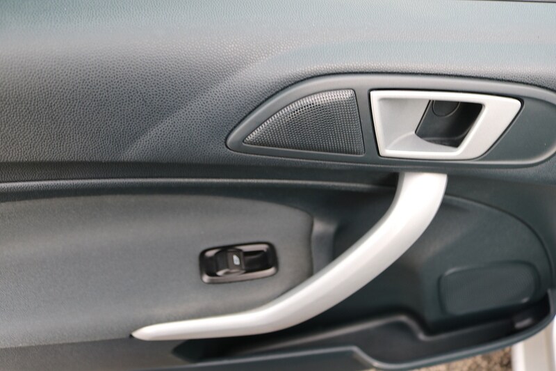 Used Ford Fiesta 2012 for sale - 74538002: Photo 31