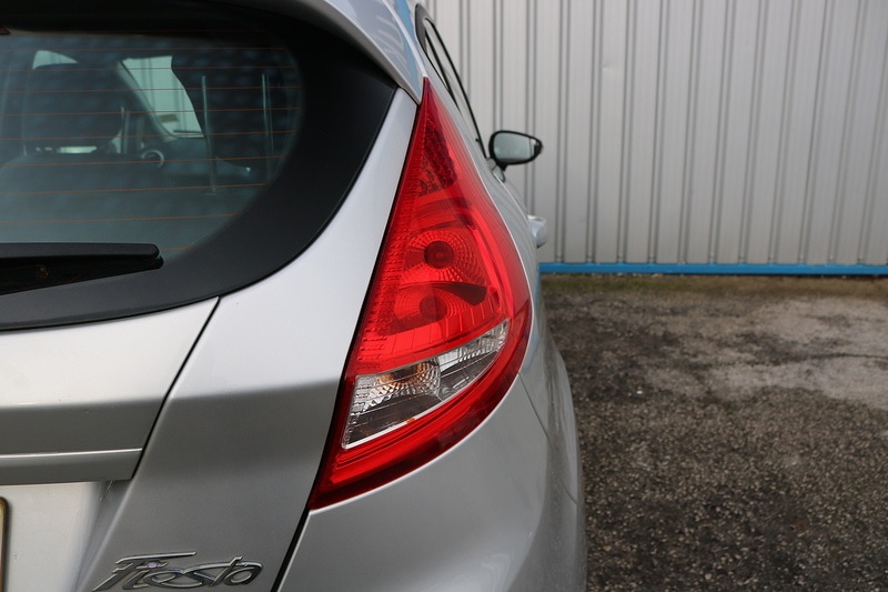 Used Ford Fiesta 2011 for sale - 77222961: Photo 20