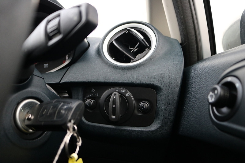 Used Ford Fiesta 2011 for sale - 77222961: Photo 27