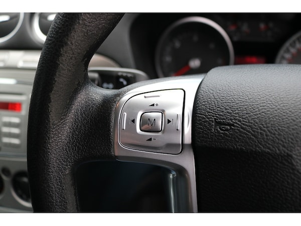 Used Ford Galaxy 2009 for sale - 75427470: Photo 18