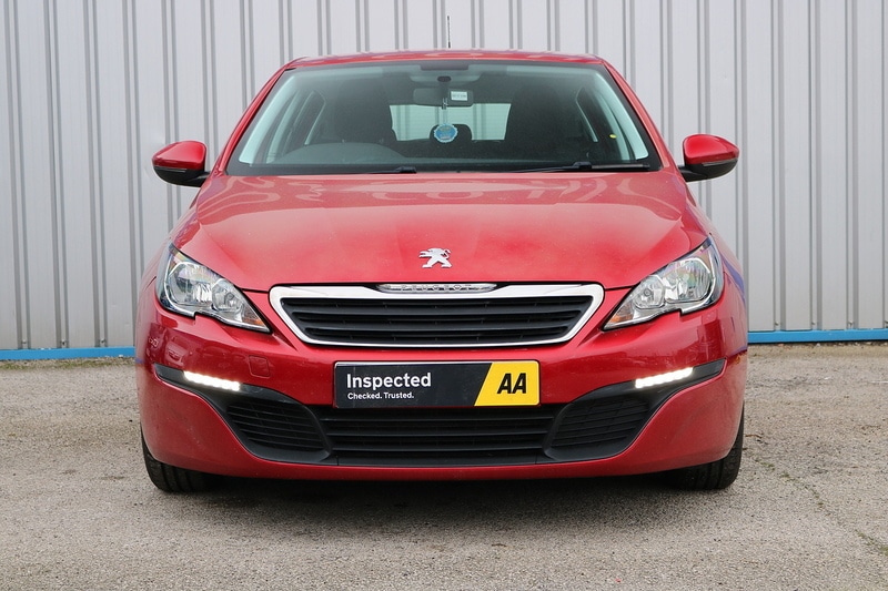 Used Peugeot 308 2017 for sale - 76821315: Photo 2