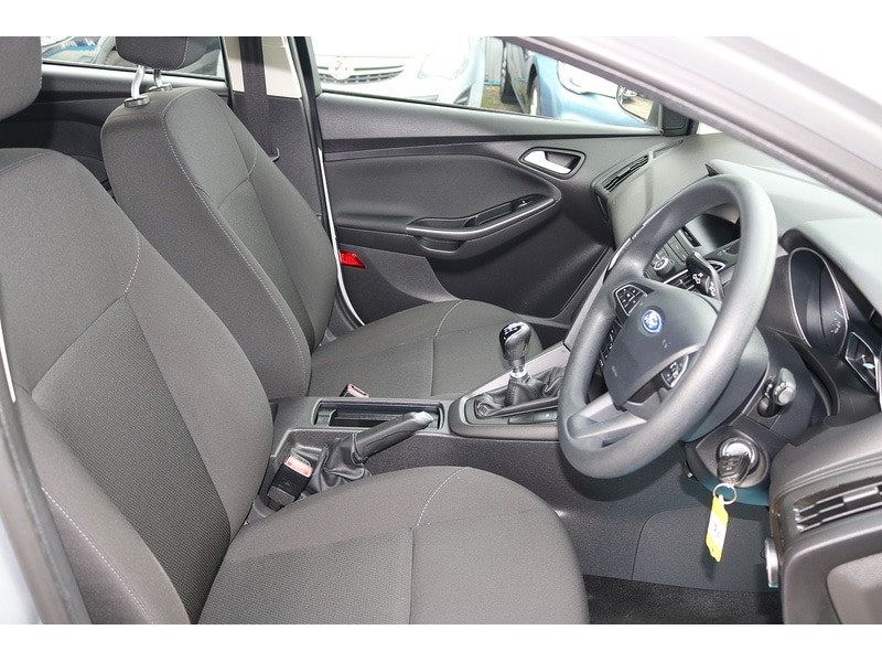 Used Ford Focus 2015 for sale - 74265777: Photo 12