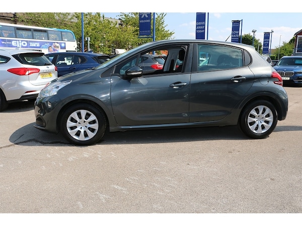 Used Peugeot 208 2016 for sale - 74265555: Photo 3