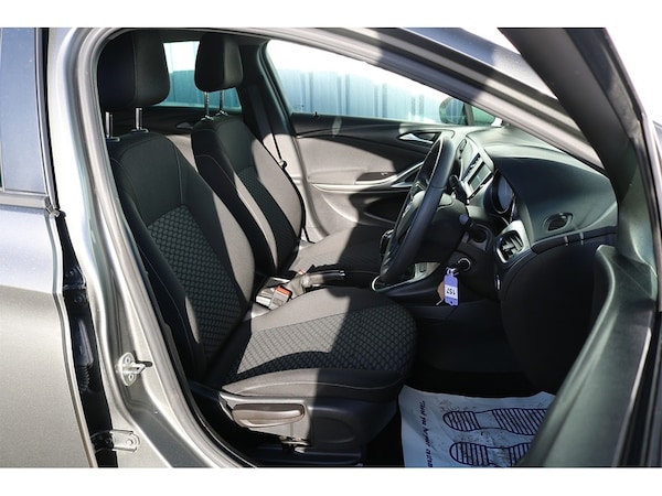 Used Vauxhall Astra for sale - 74265786: Photo 9