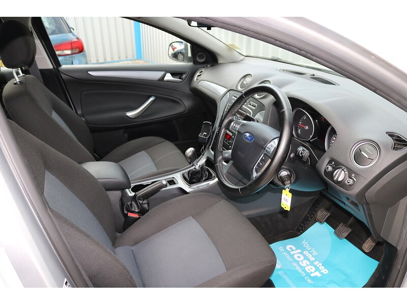 Used Ford Mondeo 2012 for sale - 75427460: Photo 12