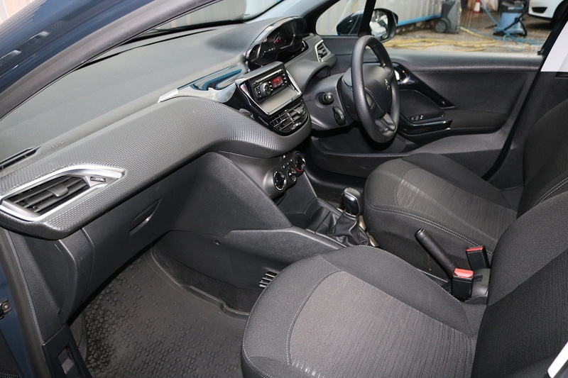 Used Peugeot 208 2016 for sale - 74265702: Photo 15