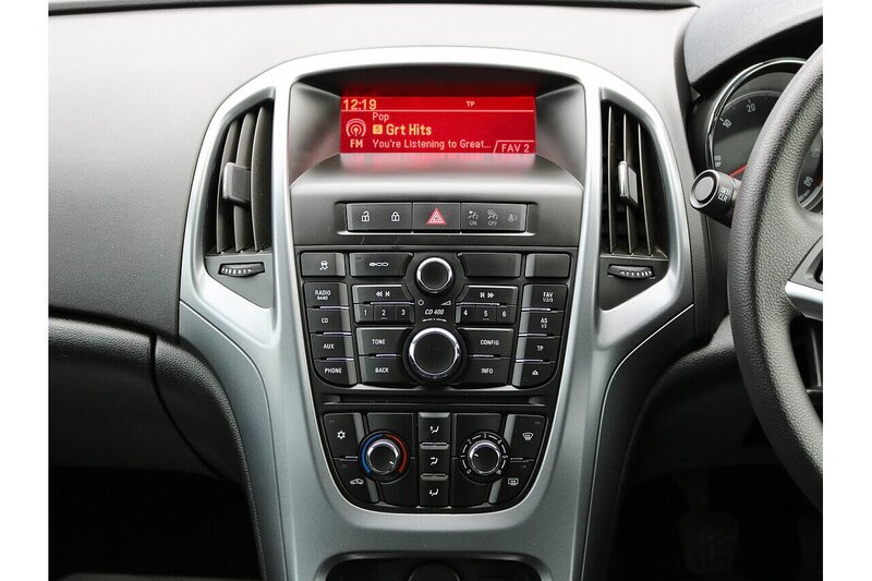 Used Vauxhall Astra 2012 for sale - 76821318: Photo 15