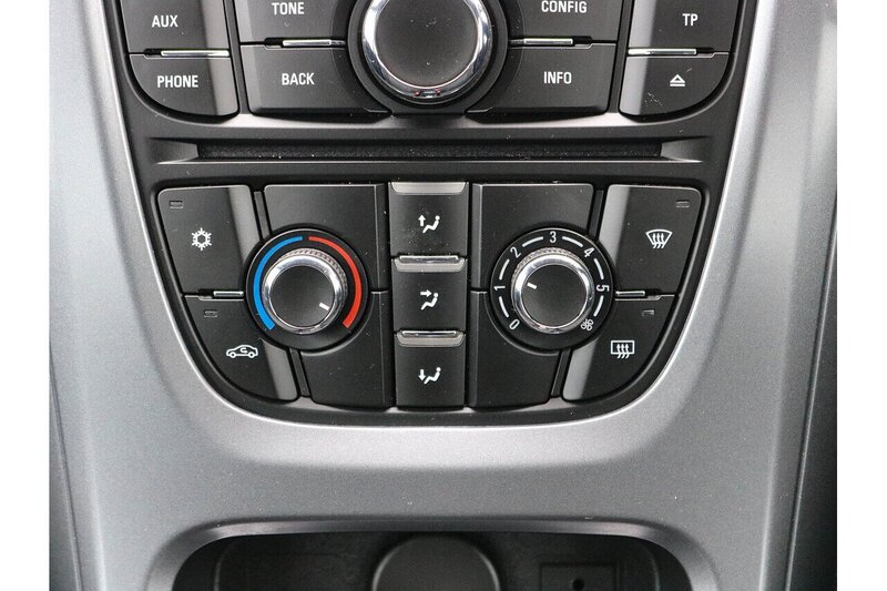 Used Vauxhall Astra 2012 for sale - 76821318: Photo 18