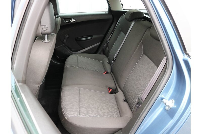 Used Vauxhall Astra 2012 for sale - 76821318: Photo 8