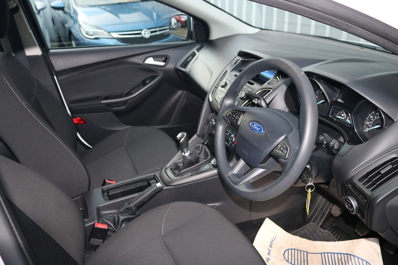 Used Ford Focus 2015 for sale - 74265765: Photo 11