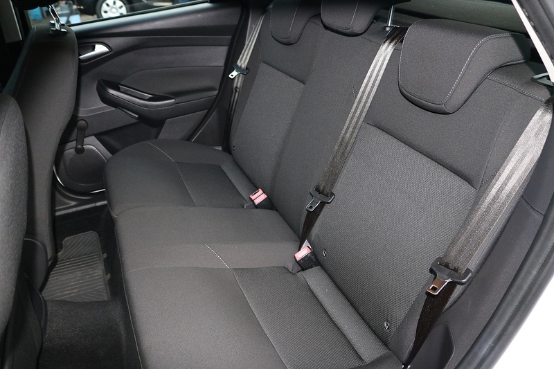 Used Ford Focus 2015 for sale - 74265765: Photo 17