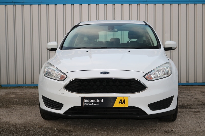 Used Ford Focus 2015 for sale - 74265765: Photo 2