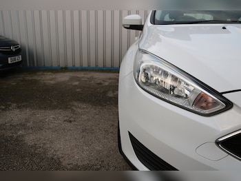 Used Ford Focus 2015 for sale - 74265765: Photo