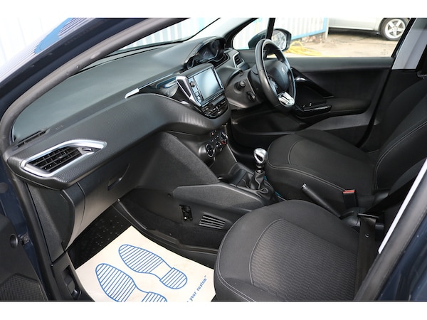 Used Peugeot 208 2019 for sale - 74449617: Photo 17