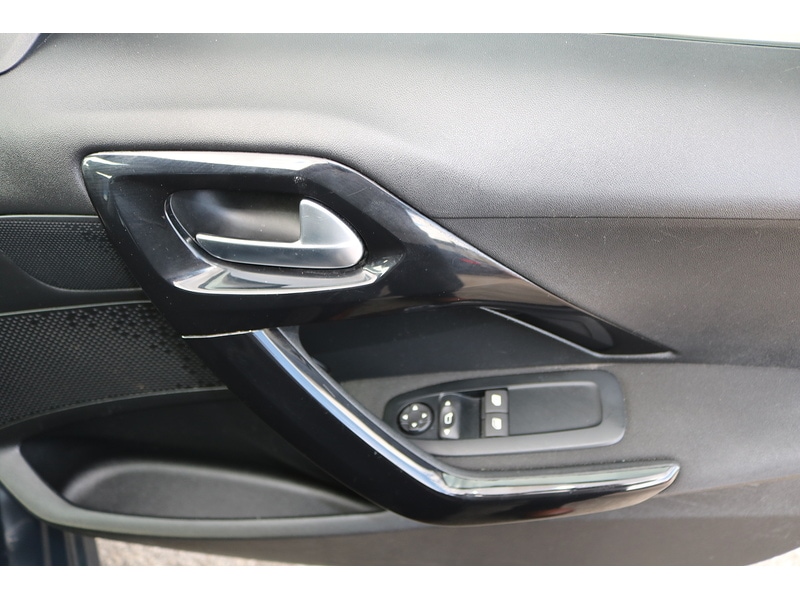 Used Peugeot 208 2019 for sale - 74449617: Photo 24