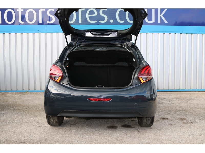 Used Peugeot 208 2019 for sale - 74449617: Photo 25