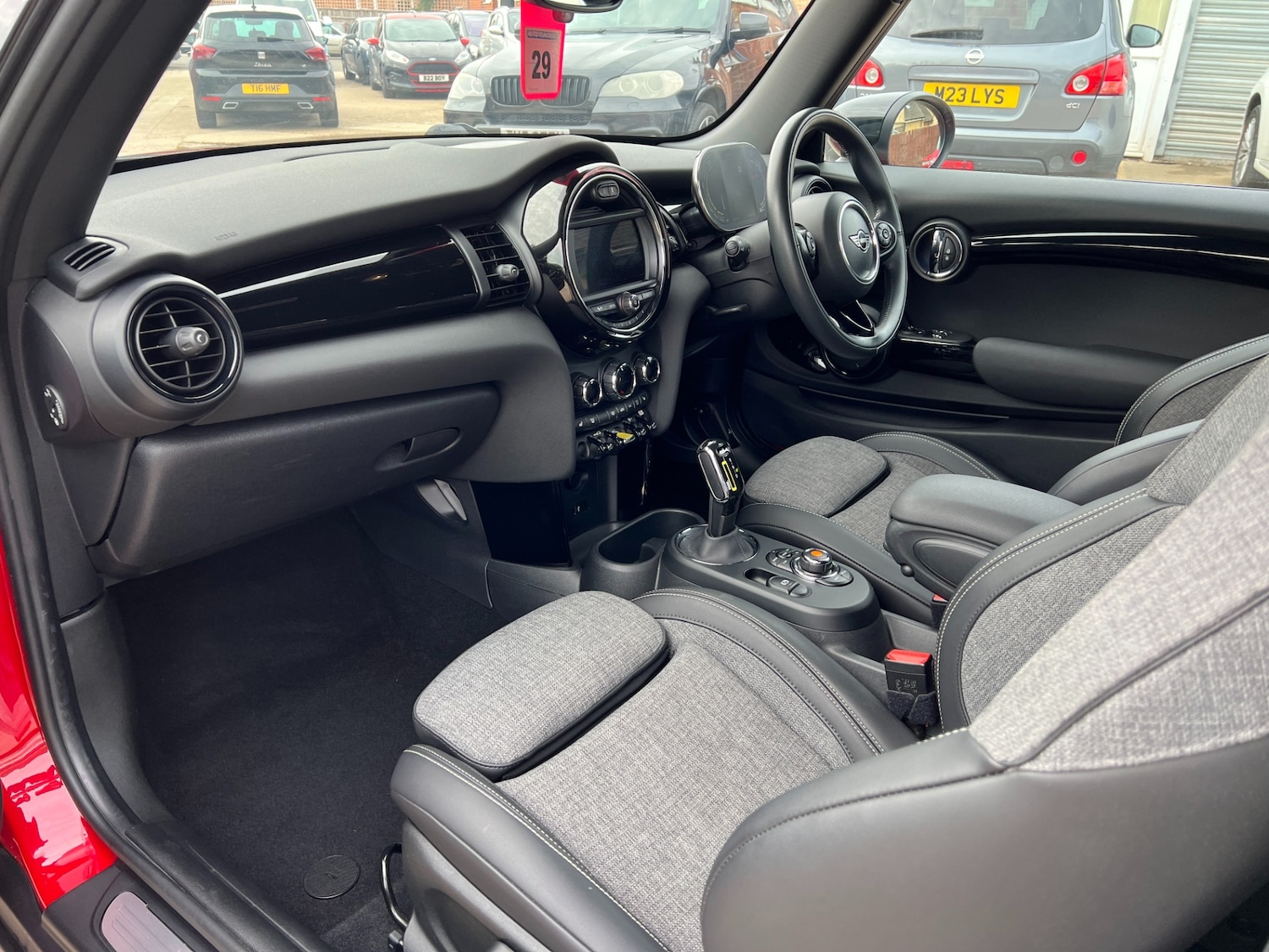 Used MINI Hatch 2020 for sale - 77997558: Photo 10