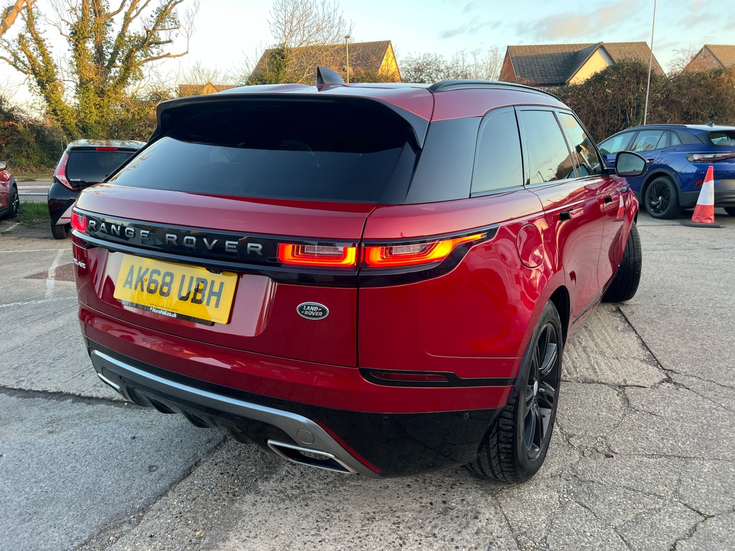 Used Land Rover Range Rover Velar 2019 for sale - 76518477: Photo 3