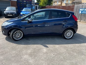 Used Ford Fiesta 2011 for sale - 79605439: Photo