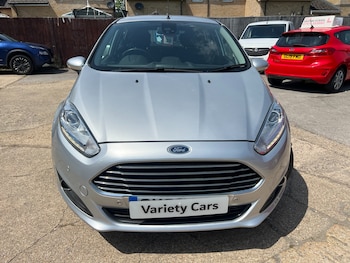 Used Ford Fiesta 2015 for sale - 79007416: Photo