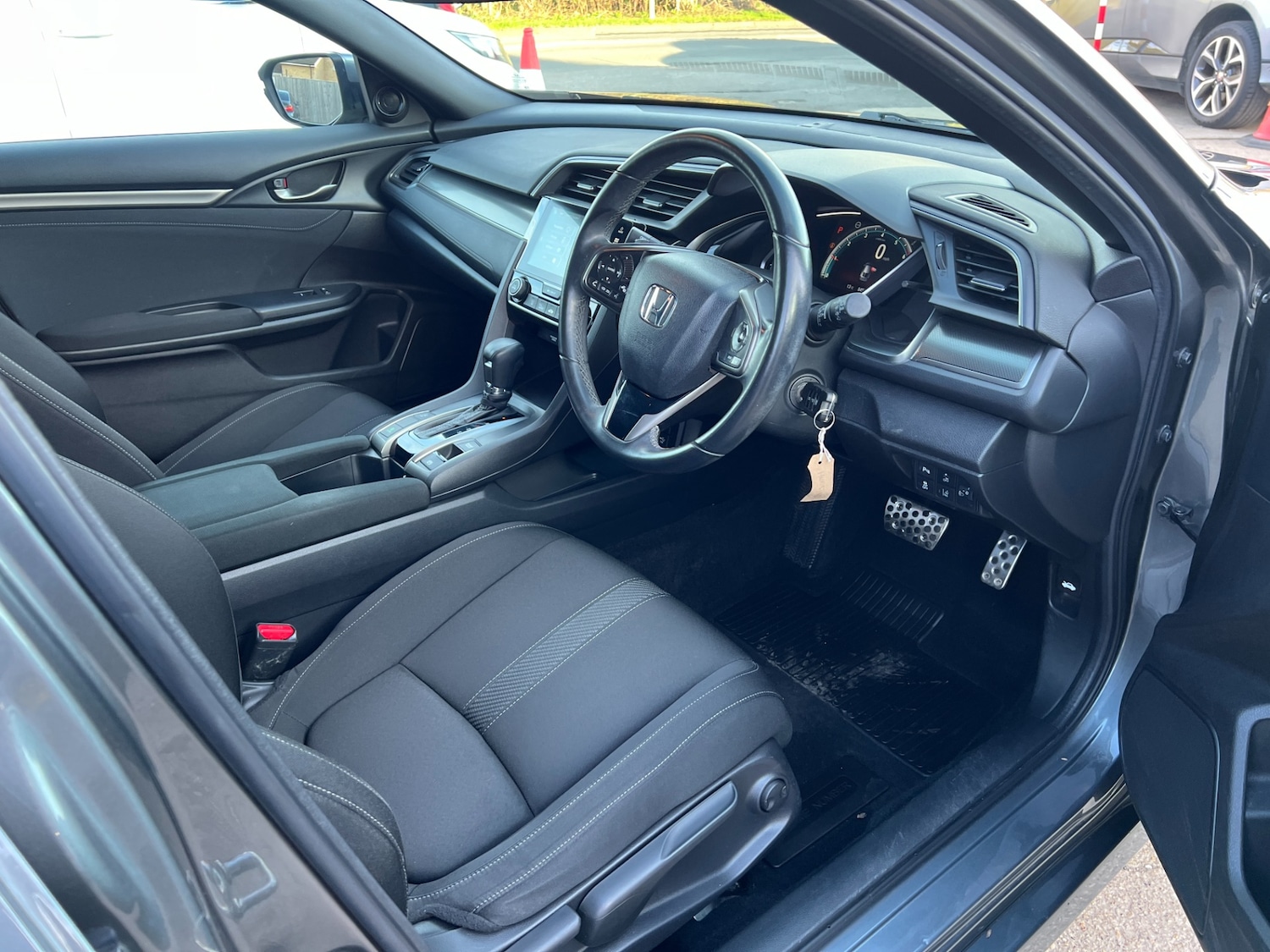 Used Honda Civic 2019 for sale - 77890197: Photo 30